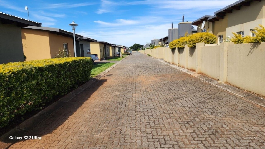 3 Bedroom Property for Sale in Waterval East North West